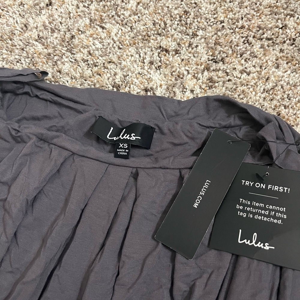 Lulu’s Tricks of the Trade Dress - Picture 7 of 7